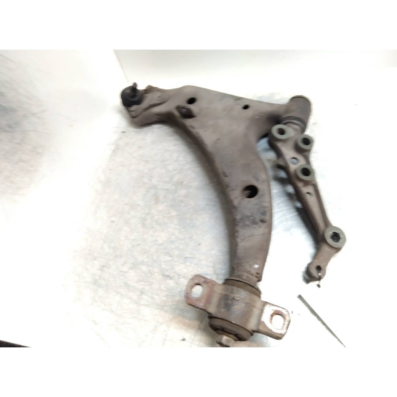 Recambio de brazo suspension inferior delantero izquierdo para toyota celica (t18) referencia OEM IAM   