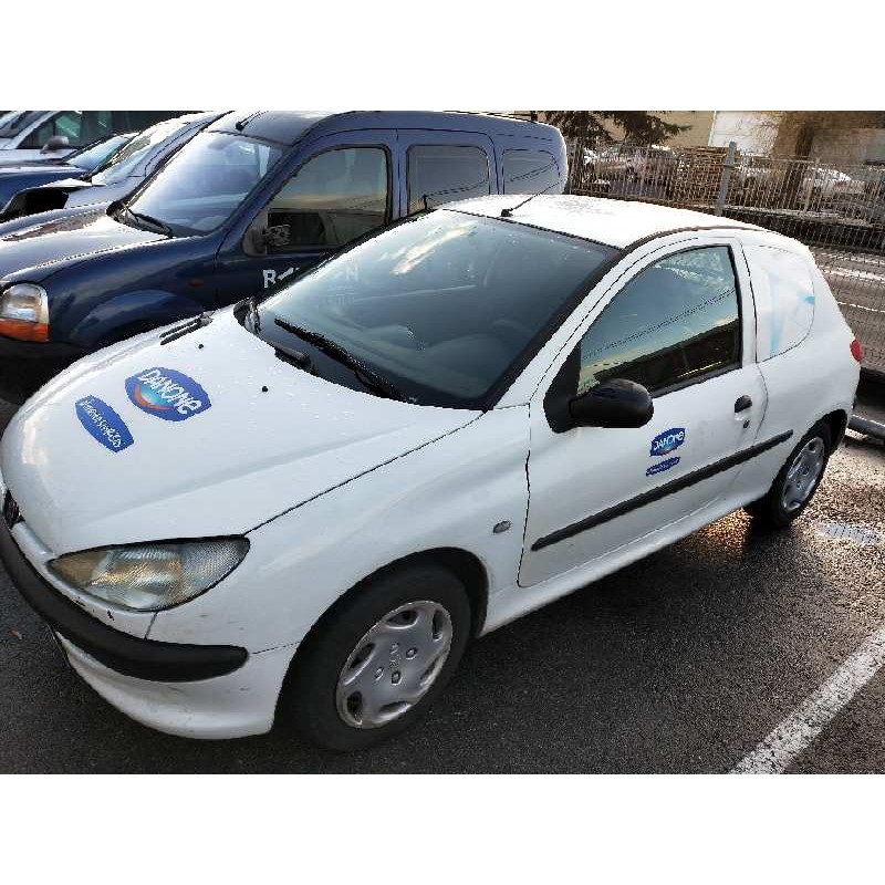 peugeot 206 berlina del año 2002