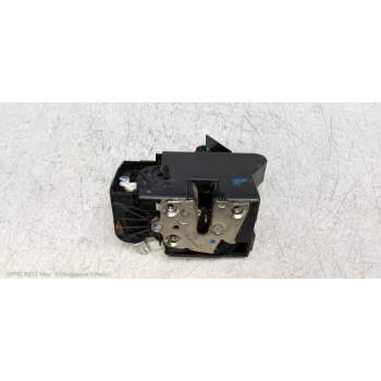 MOTOR CIERRE CENTRALIZADO TRASERO DERECHO 825022281R 