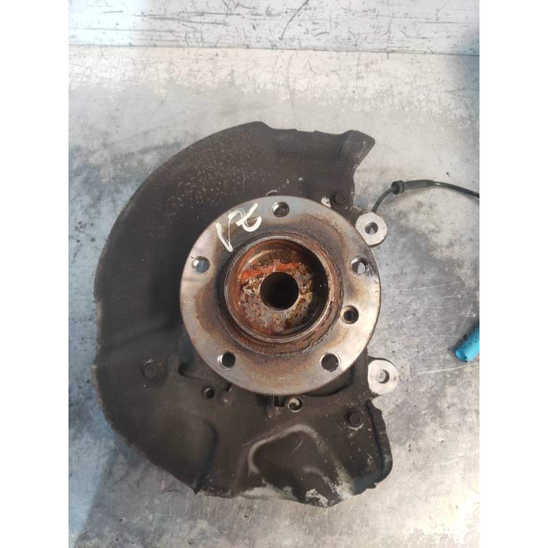 Recambio de mangueta delantera izquierda para bmw serie 5 berlina (e60) 530d referencia OEM IAM 6760953L  