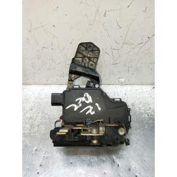 MOTOR CIERRE CENTRALIZADO DELANTERO IZQUIERDO 3B0837867 4P 1997