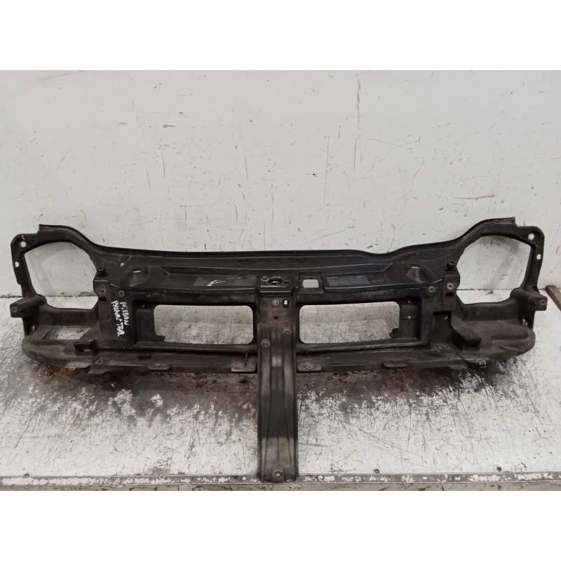 Recambio de panel frontal para nissan primastar furgoneta (x83) 1.9 dci 100 referencia OEM IAM   