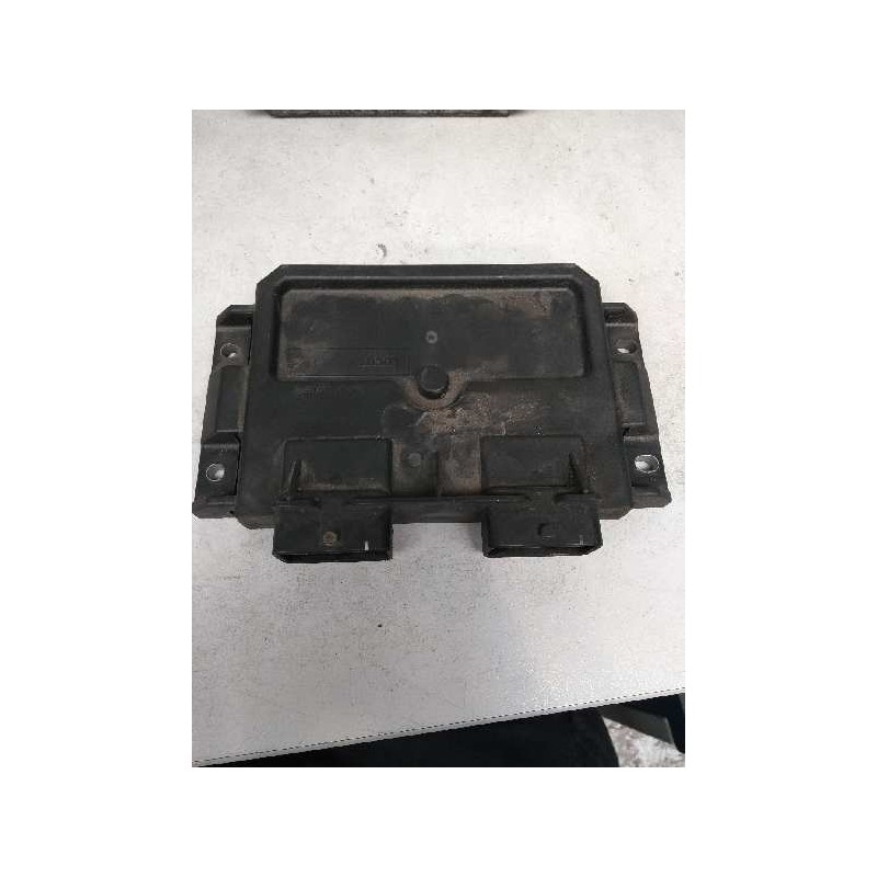 Recambio de centralita motor uce para peugeot 206 berlina referencia OEM IAM R04080015F 9639587680 9640899880 80845G