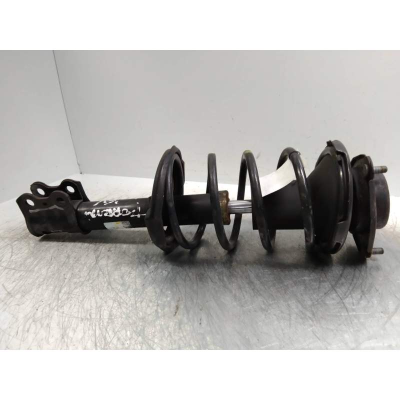 Recambio de amortiguador delantero izquierdo para toyota carina (t19) 1.6 16v cat referencia OEM IAM   