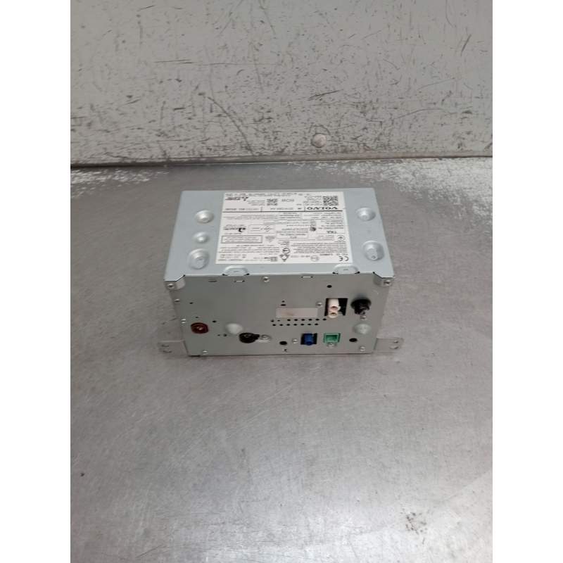 Recambio de sistema audio / radio cd para volvo xc60 business plus 2wd referencia OEM IAM P32141427AA T96051368 