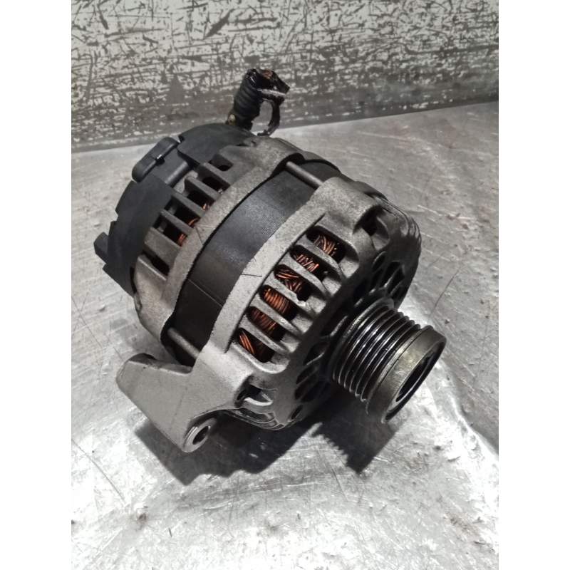 Recambio de alternador para ssangyong rodius i 2.7 xdi referencia OEM IAM A6651540302 140A 27XDI 2005
