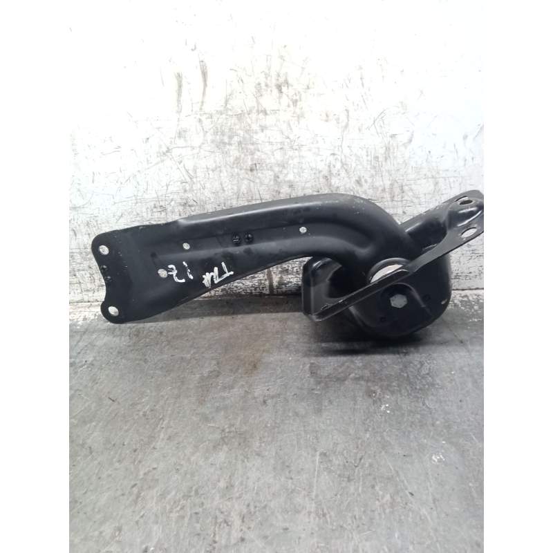 Recambio de brazo suspension inferior trasero izquierdo para volkswagen touran (5t1) 1.6 tdi referencia OEM IAM 5Q0505225  