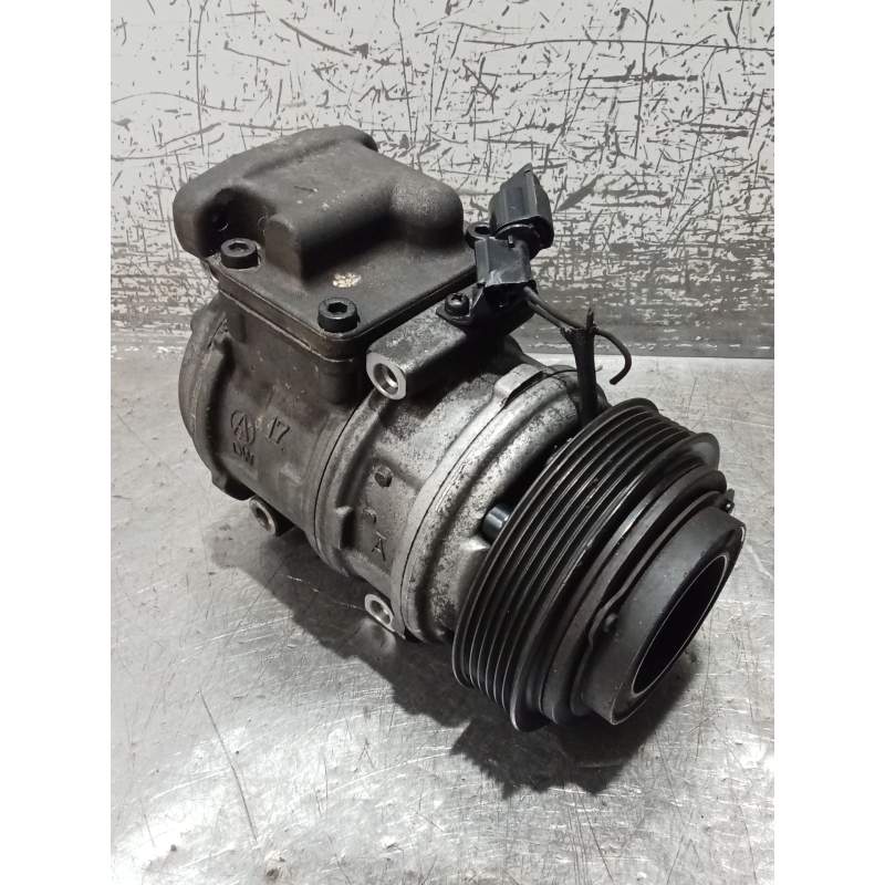 Recambio de compresor aire acondicionado para ssangyong rodius i 2.7 xdi referencia OEM IAM 180500390A  2005