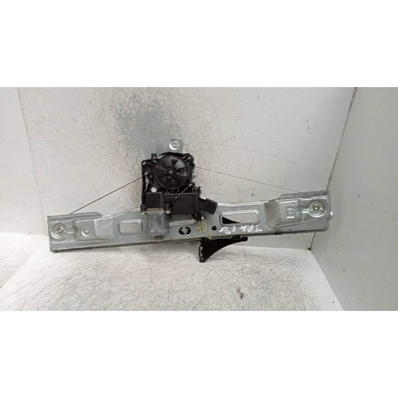 Recambio de elevalunas trasero izquierdo para opel zafira tourer selective referencia OEM IAM 13260141LH 5P 2012