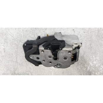 MOTOR CIERRE CENTRALIZADO DELANTERO IZQUIERDO 13579522 5P 2012