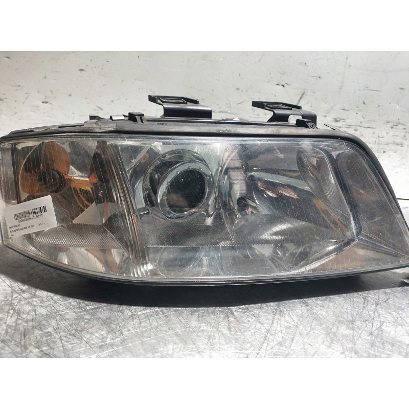 Recambio de faro derecho para audi a6 berlina (4b2) 1.9 tdi referencia OEM IAM   