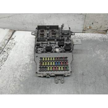 CAJA RELES / FUSIBLES 22CTDI 2004