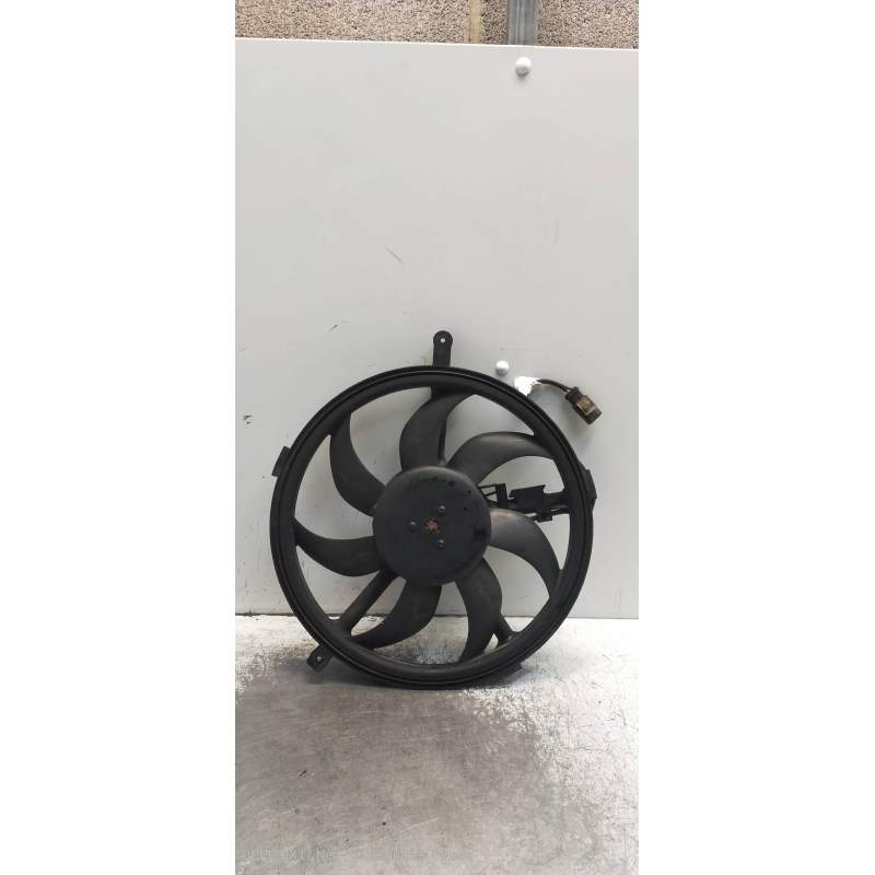 Recambio de electroventilador para mini mini (r56) cooper referencia OEM IAM 0130303019 16G 2006