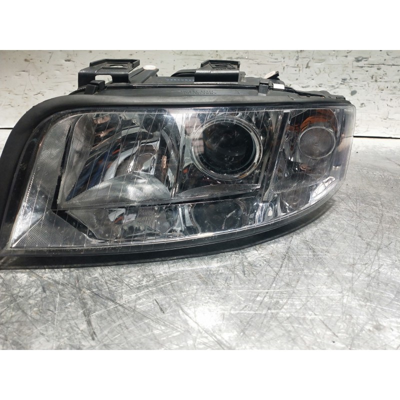 Recambio de faro izquierdo para audi a6 berlina (4b2) referencia OEM IAM 04860822 5DV00776071 