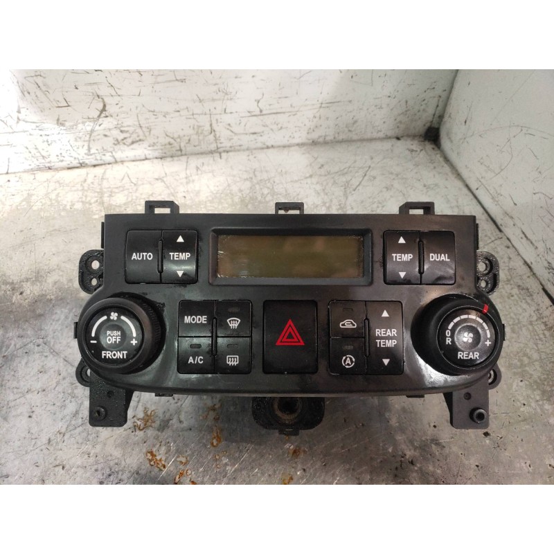 Recambio de mando calefaccion / aire acondicionado para kia carnival 2.9 crdi cat referencia OEM IAM 972504D251 20061106 