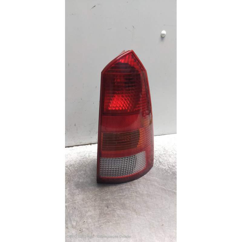Recambio de piloto trasero derecho para ford focus berlina (cak) ambiente referencia OEM IAM  RANCHERA 98