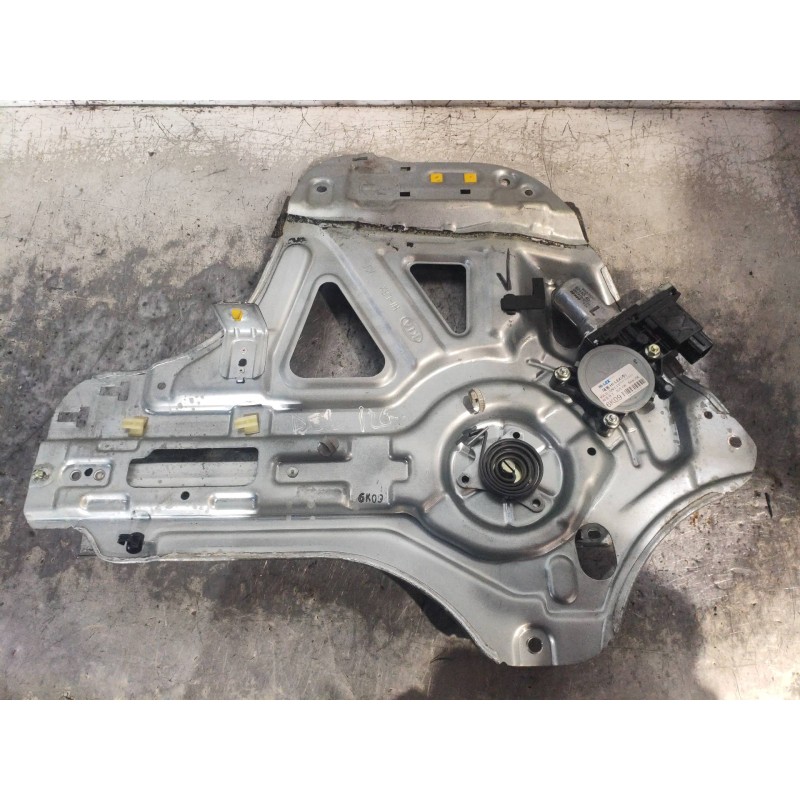 Recambio de elevalunas delantero izquierdo para kia carnival 2.9 crdi cat referencia OEM IAM 824504D010 0620200770 