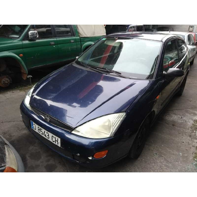 ford focus berlina (cak) del año 2000