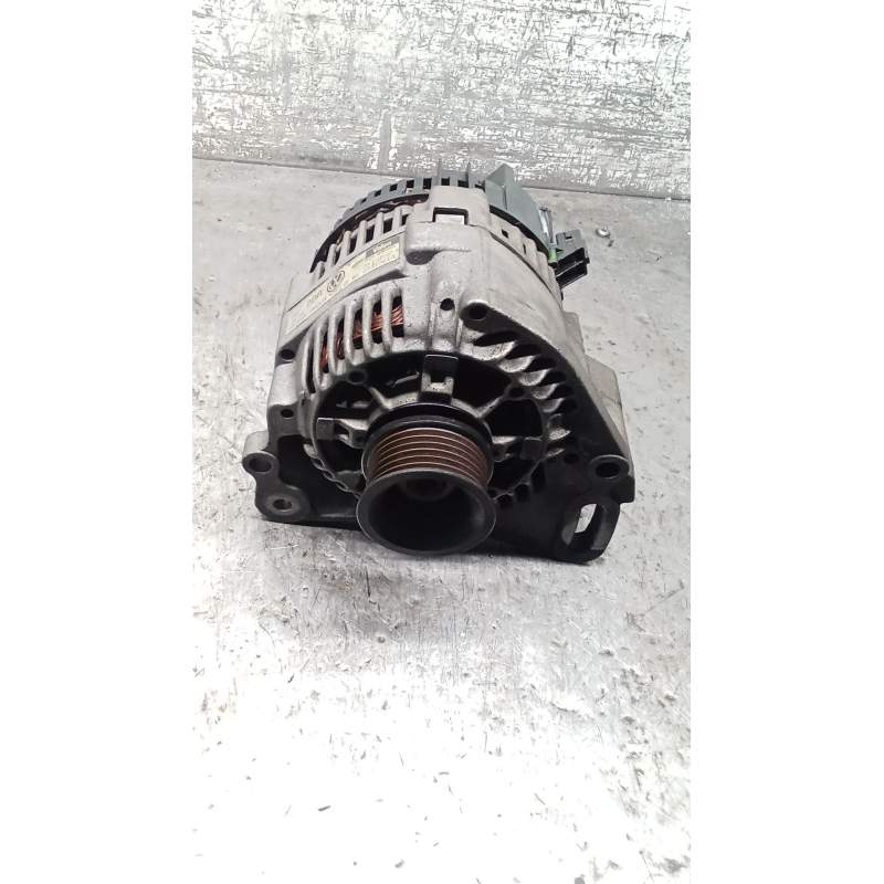 Recambio de alternador para volkswagen vento (1h2) 1.9 d referencia OEM IAM 030903027E 70A 1991