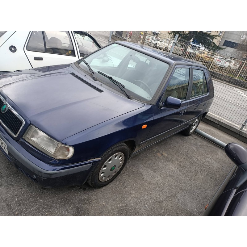 skoda felicia berlina ( 791) del año 1998