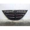 Recambio de rejilla delantera para ssangyong rodius xdi referencia OEM IAM 7945121010  2005