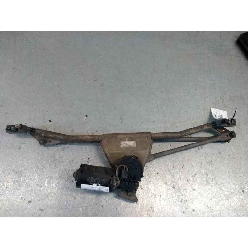 Recambio de motor limpia delantero para volvo serie 460 1.9 turbodiesel referencia OEM IAM 0390246313  