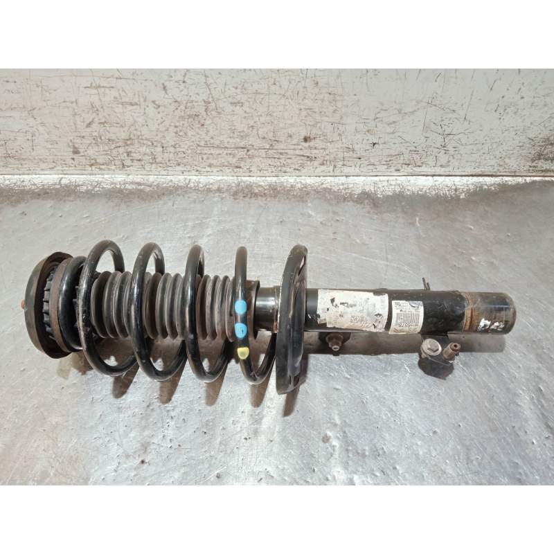 Recambio de amortiguador delantero derecho para citroën c3 referencia OEM IAM 9815657880 22317899 