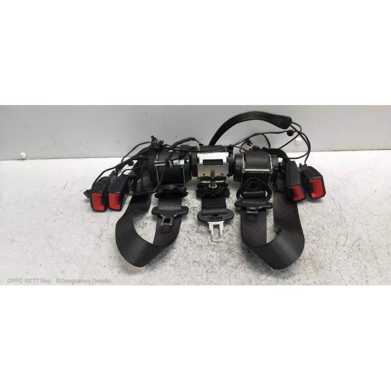 Recambio de juego cinturones trasero para opel zafira tourer selective referencia OEM IAM INTERMEDIOS 5P 2012