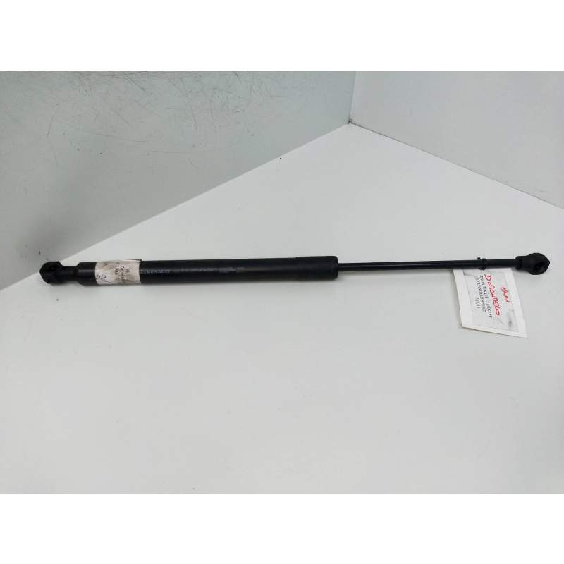 Recambio de amortiguadores capo para dacia dokker 1.5 dci diesel fap cat referencia OEM IAM 654704175R  