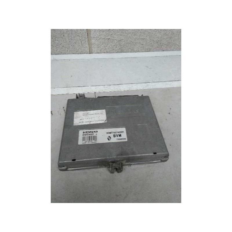 Recambio de centralita motor uce para renault 19 (b/c/l53) referencia OEM IAM S101714101D HOM7700742851 7700863563