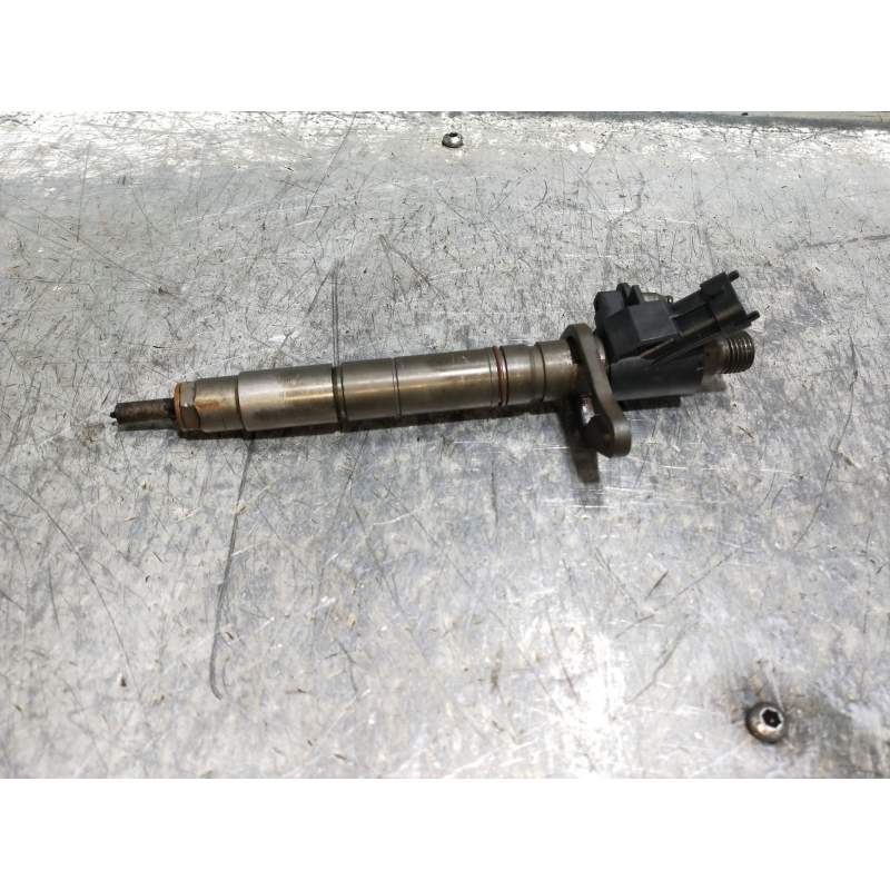 Recambio de inyector para land rover range rover sport v6 td s referencia OEM IAM 044511603 9X2Q9K546DB 