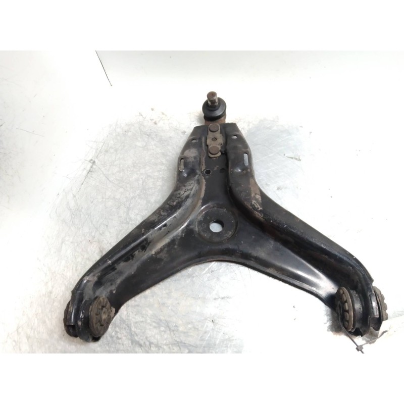 Recambio de brazo suspension inferior delantero derecho para volkswagen passat (321/23/27/31) arena referencia OEM IAM   