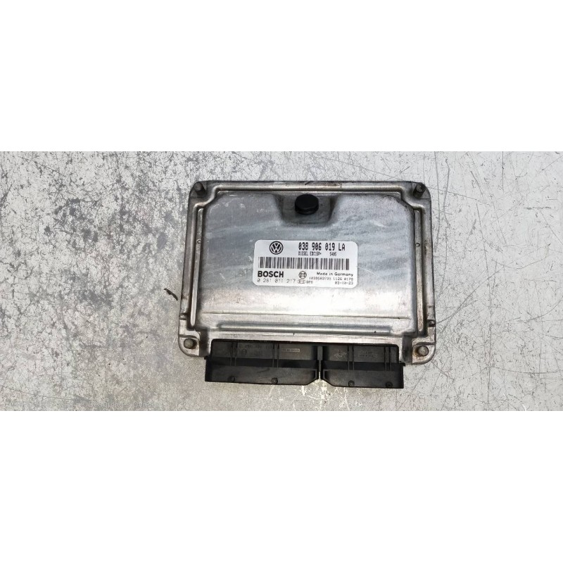 Recambio de centralita motor uce para seat ibiza (6l1) signo referencia OEM IAM 0281011217 038906019LA 