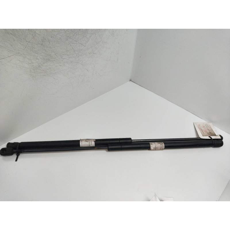 Recambio de amortiguadores maletero / porton para daewoo nexia 1.5 cat referencia OEM IAM   
