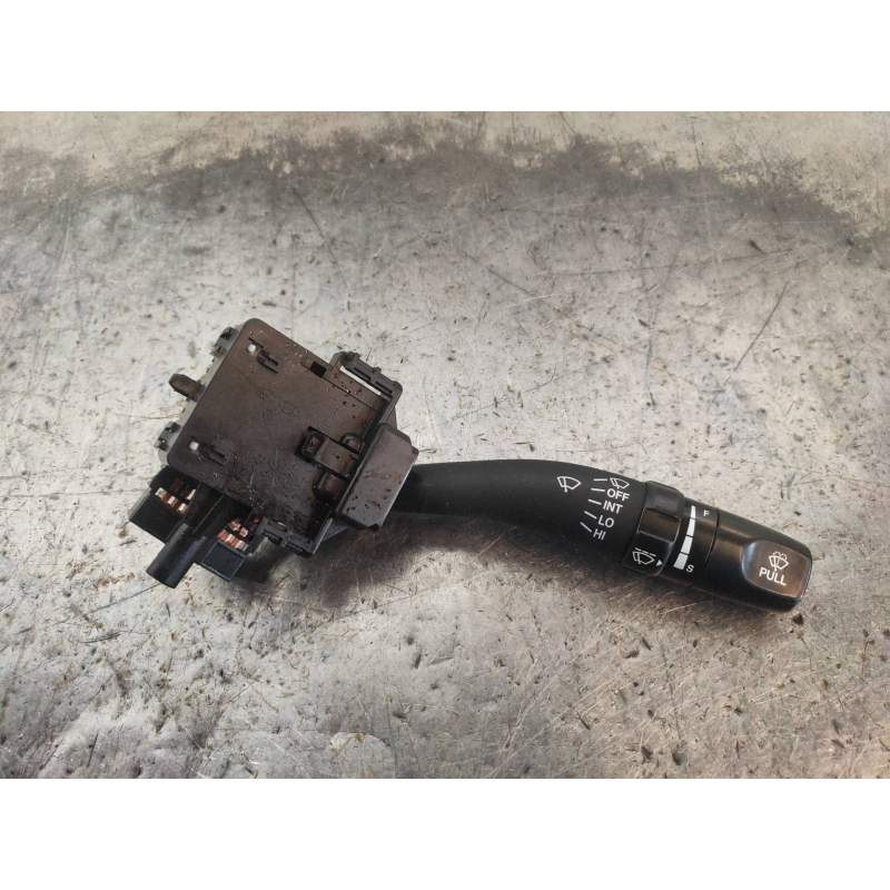 Recambio de mando limpia para kia magentis 2.0 crdi referencia OEM IAM 202004725  2006