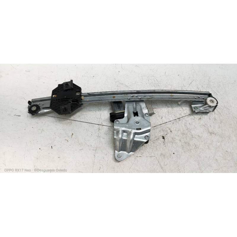 Recambio de elevalunas delantero izquierdo para dacia sandero comfort referencia OEM IAM 807211440R  