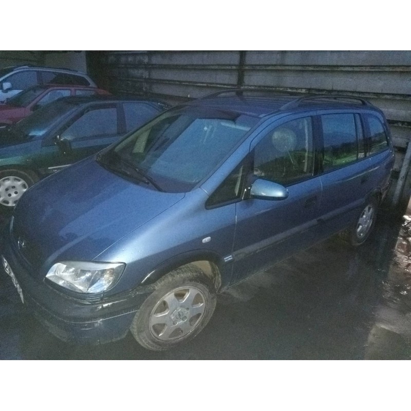 opel zafira a del año 2000