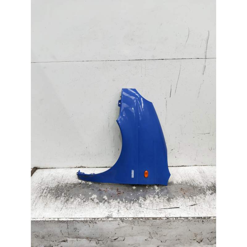 Recambio de aleta delantera izquierda para daewoo matiz (m100, m150) 0.8 referencia OEM IAM   