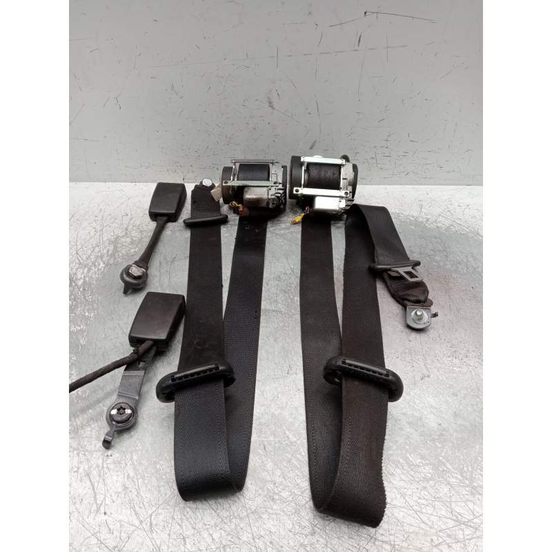 Recambio de juego cinturones delantero para peugeot bipper (aa_) 1.4 hdi referencia OEM IAM  5P 