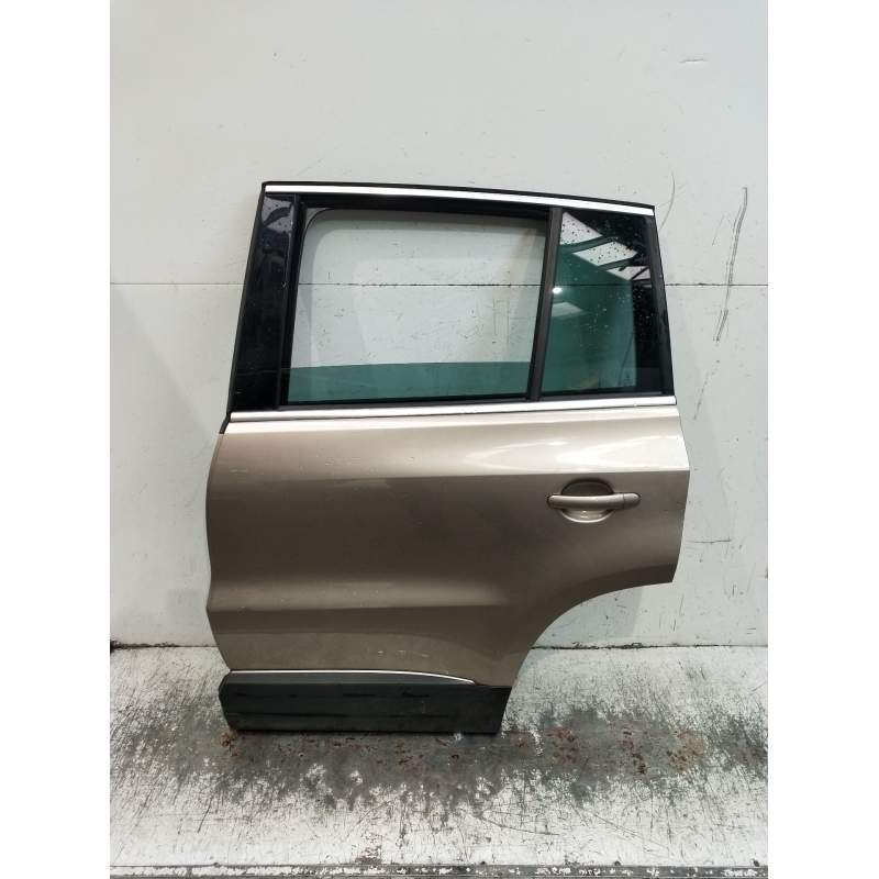 Recambio de puerta trasera izquierda para volkswagen tiguan (5n_) 2.0 tdi referencia OEM IAM  5P 