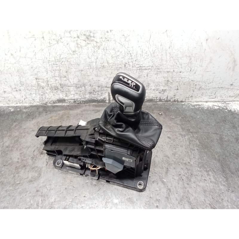 Recambio de palanca cambio para volvo xc60 business plus 2wd referencia OEM IAM 81380300 P32240584 