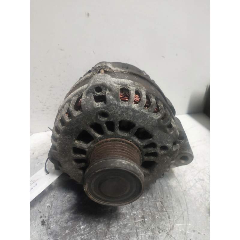 Recambio de alternador para ssangyong rodius xdi referencia OEM IAM A6651540202 27XDI 2005