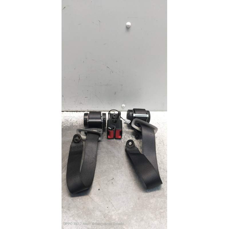 Recambio de juego cinturones trasero para opel zafira (c) 1.6 16v cdti dpf referencia OEM IAM   5P