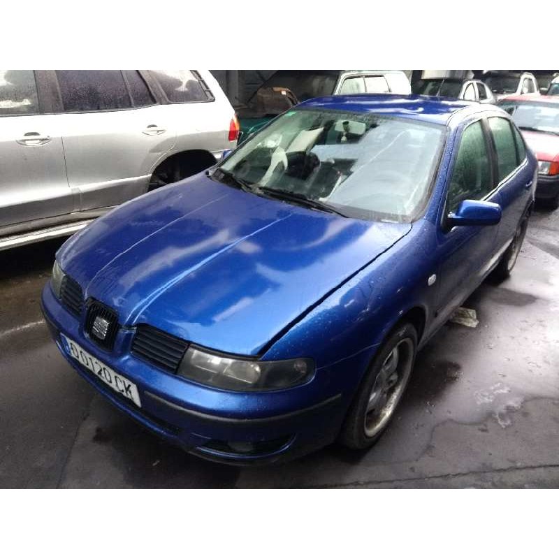 seat toledo (1m2) del año 2000