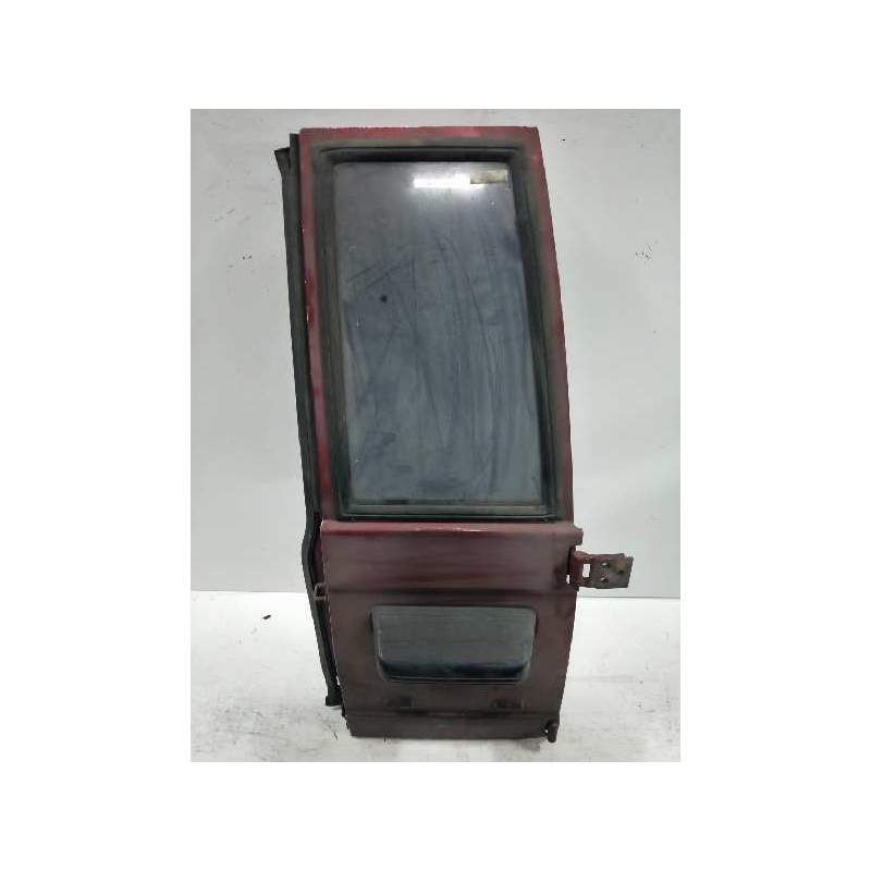 Recambio de puerta trasera derecha para isuzu trooper referencia OEM IAM   