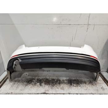 PARAGOLPES TRASERO 