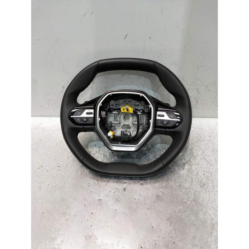 Recambio de volante para peugeot 308 active pack hybrid referencia OEM IAM 98349640ZD  