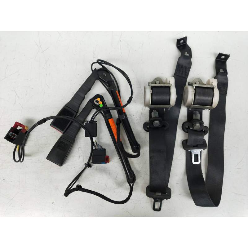 Recambio de juego cinturones delantero para fiat croma (194) 1.9 16v multijet dynamic referencia OEM IAM  5P 2005