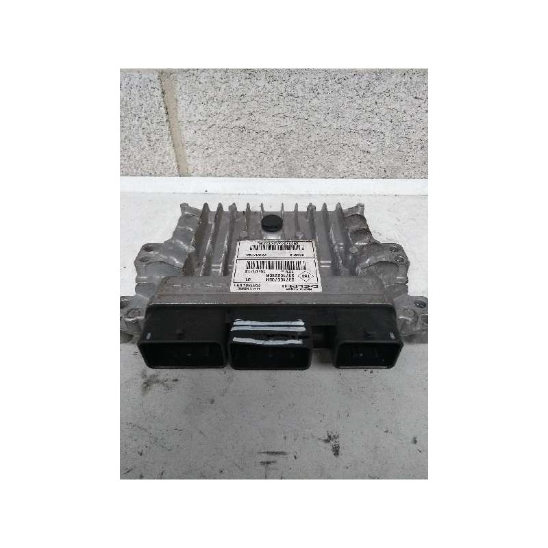 Recambio de centralita motor uce para dacia sandero stepway referencia OEM IAM 28337245 237100703R 237102280R 22337245 DCM34