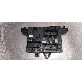 CAJA RELES / FUSIBLES 13449202 365927271 
